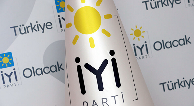 İYİ Parti'de istifa şoku