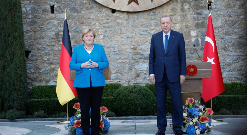 Türkiye'ye veda ziyareti... Erdoğan ve Merkel'den açıklama