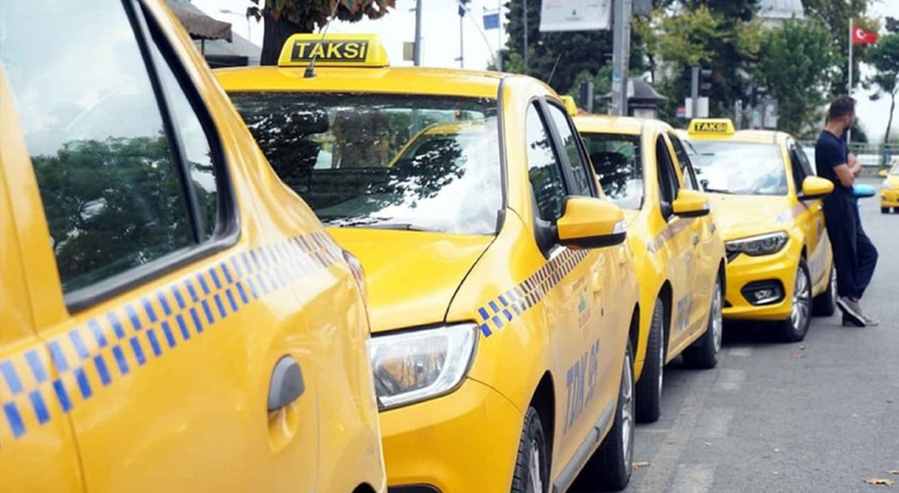 FLAŞ! İstanbul bugüne kilitlendi. 2 Kasım 2021. Minibüsler taksiye dönüşüyor ve ilk kurayı Ekrem İmamoğlu çekecek