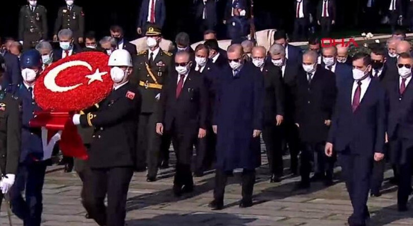 Cumhurbaşkanı Erdoğan ve beraberindeki heyet Anıtkabir'de