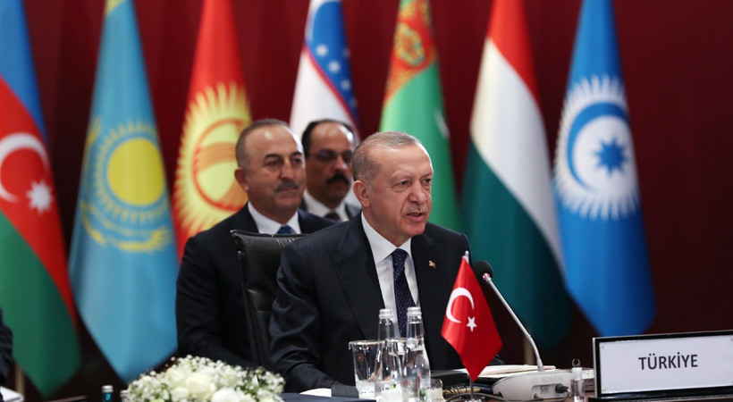 Cumhurbaşkanı Erdoğan, Binali Yıldırım'ı Aksakallılar konseyine aksakallı olarak atadı. Azerbaycan Cumhurbaşkanı İlham Aliyev'e Türk Dünyası Ali Nişanı'nı takdim etti