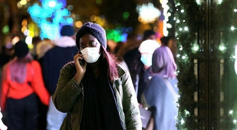 Tüm dünyayı endişeye sürükleyen yeni varyant ile ilgili bir gelişme daha yaşandı. Omicron varyantının ayırt edici belirtisi açıklandı