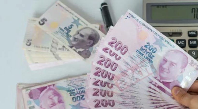 2022 yılı asgari ücreti için gözler Külliye'de! Cumhurbaşkanı Erdoğan ile yapılacak görüşme anahtar rol oynayacak: İşçi ve işveren o formülde anlaştı