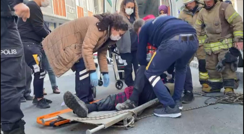 İstanbul Avcılar'da bisikleti ile derenin yatağına düşen bir kişi ağır şekilde yaralandı
