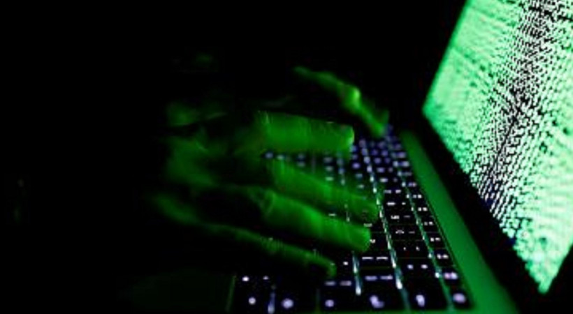 Ukrayna’da Dışişleri Bakanlığı, Savunma Bakanlığı, Eğitim Bakanlığı gibi devlet kurumlarına ait internet sitelerine siber saldırı düzenlendi