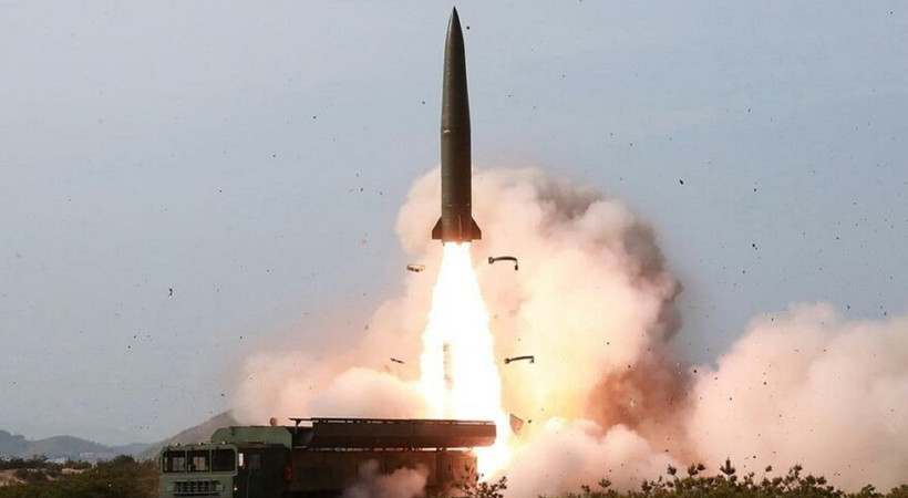 Japonya Savunma Bakanlığı, Kuzey Kore’den Doğu Denizi’ne (Japon Denizi) muhtemel bir balistik füzenin fırlatıldığını duyurdu