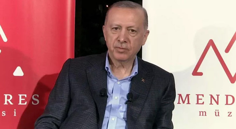 Cumhurbaşkanı Erdoğan 'Darbeler ve Demokrasi Söyleşisi'nde açıklamalarda bulundu... Erdoğan'dan 14 milletvekilinin fezlekesi hakkında flaş sözler