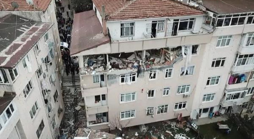 İstanbul Üsküdar'da patlamanın yaşandığı 5 katlı bina yıkıldı