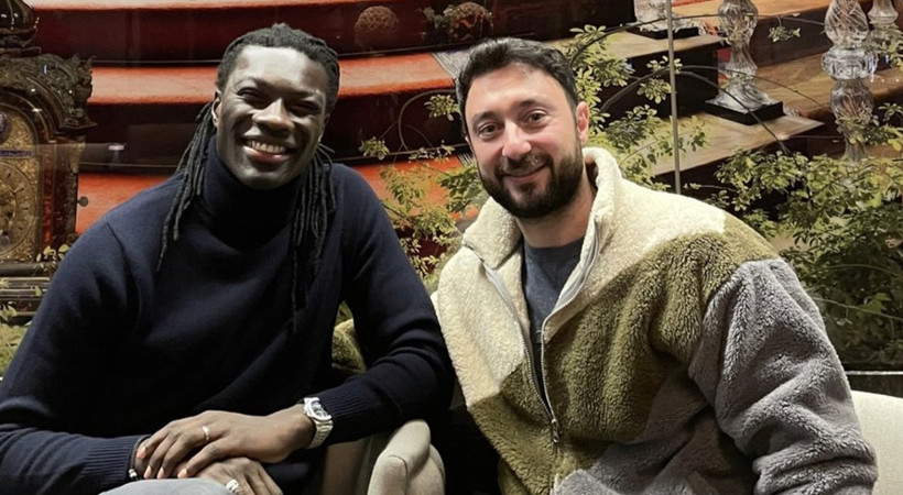 Bafetimbi Gomis'ten anlamlı hareket