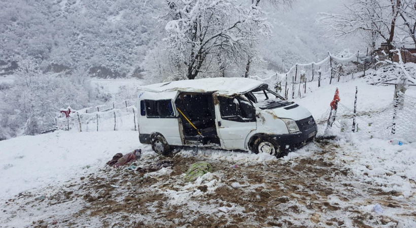 Samsun'da feci kaza! Öğrenci servisi takla attı: 1 ölü, 7 yaralı