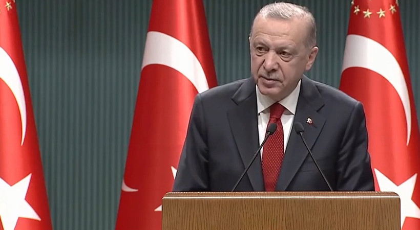 Kabine Toplantısı sonrası Cumhurbaşkanı Erdoğan'dan flaş açıklamalar: Putin ve Zelenski ile görüşmeler olumlu