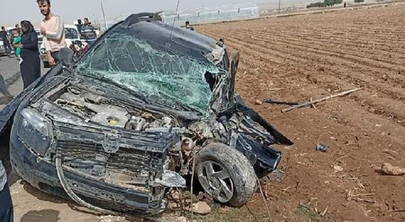 Şanlıurfa'da devrilen otomobilin sürücüsü öldü, 3 akrabası yaralı