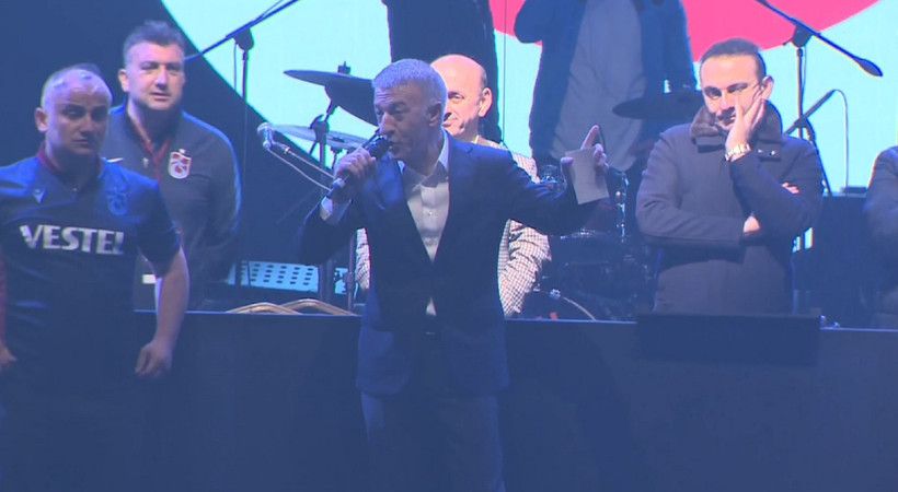 Ahmet Ağaoğlu, Yenikapı'da taraftara seslendi