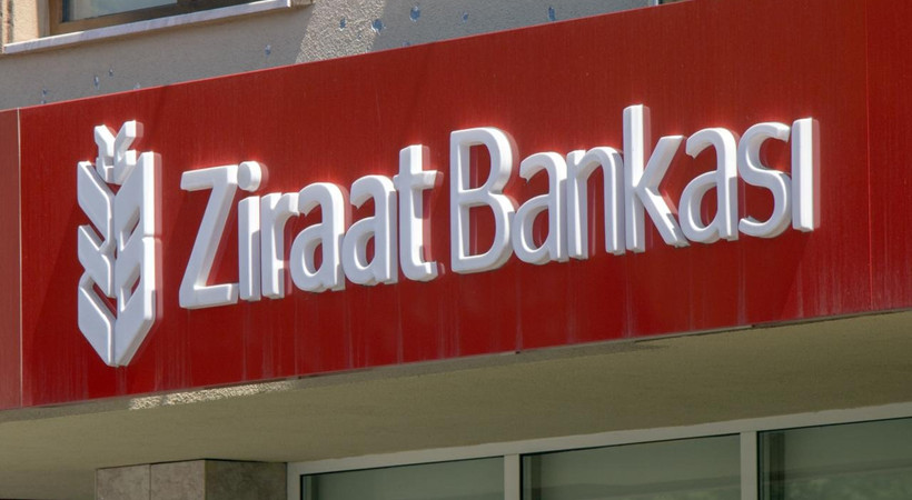 Barış Yarkadaş'tan Ziraat Bankası bombası. Ziraat Bankası Genel Müdürlüğü İstanbul Ataşehir'deki Finans Merkezi'ne taşınacaktı. Yarkadaş'ın iddiasına göre inşaat bitmedi, banka yer kiraladı hem de personel başına dolarla ödeme yapacak!