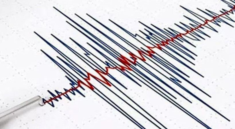 Van'da gece yarısı korkutan deprem