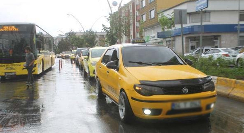 Benzin, motorin ve otogaz zamları Ağrı'da protesto edildi
