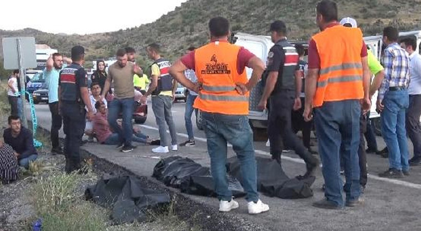 Konya-Beyşehir kara yolunda katliam gibi kaza. Konya'daki korkunç kazada 5 kişi öldü, 4 kişi yaralandı