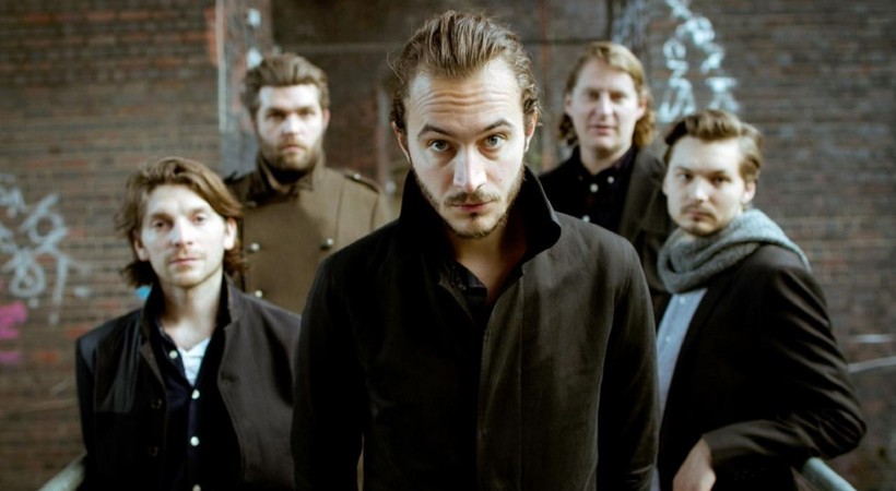 Britanyalı dünyaca ünlü Indie Rock/Post Punk grubu Editors, Nilufer Müzik Festivali'nde sahne alacak.