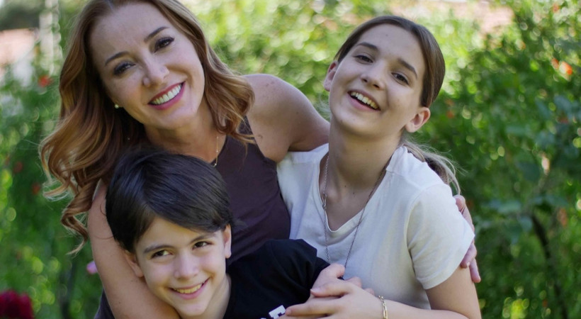 Masal Şatosu: Gizemli Misafir'de Dolunay Soysert sürprizi
