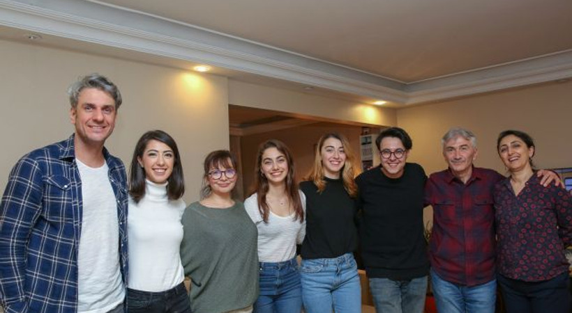 Güldür Güldür Show ekibinden sürpriz ziyaret!