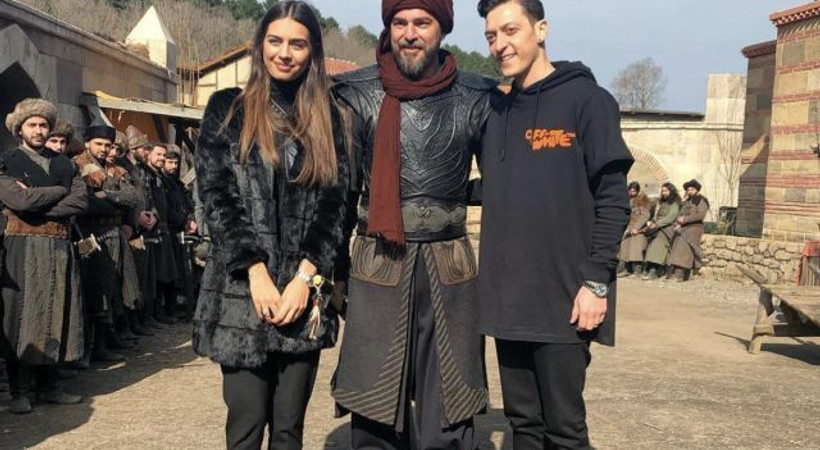 Mesut Özil, Diriliş Ertuğrul setinde!