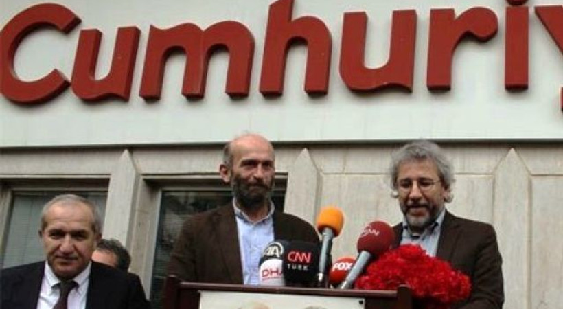 Ünlü gazeteciden Dündar ve Gül'e şok sözler: 'Sesinizi kısın ve ortalıkta fazla gözükmeyin!'
