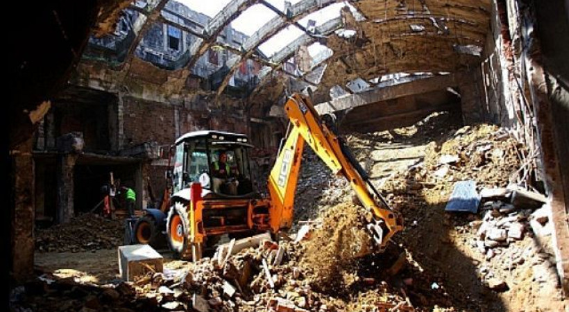 'Emek Sineması'ndaki inşaatı durdurun'