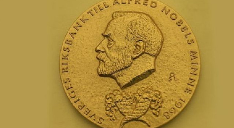 Nobel Barış Ödülü'ne Türkiye'den hangi yazar aday gösterildi?