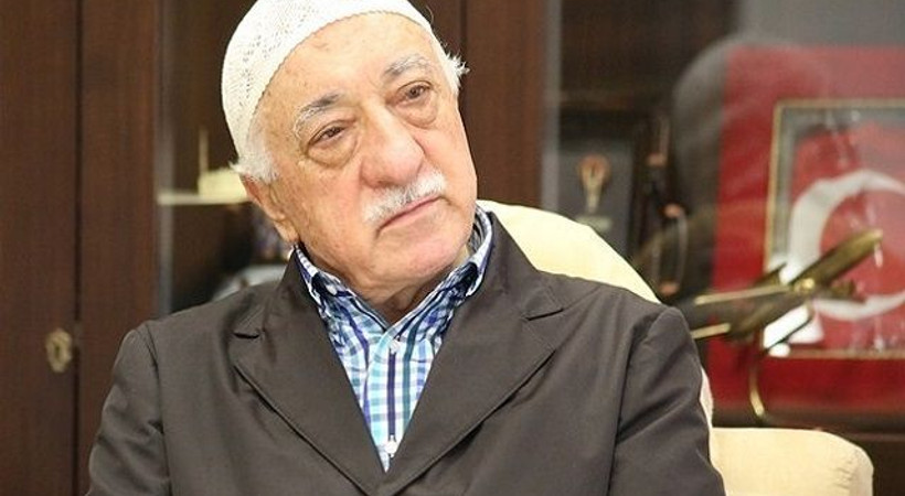 Köşe yazarından Gülen'e: Özür dile vazgeçeyim