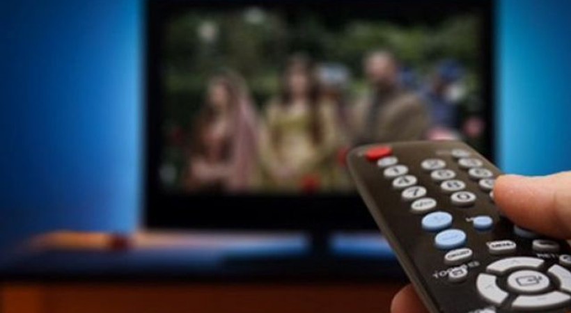 Televizyon karşısında oturmak, oturarak çalışmaktan riskli