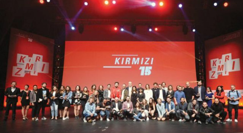Kırmızı Ödülleri’nin sahipleri belli oldu!