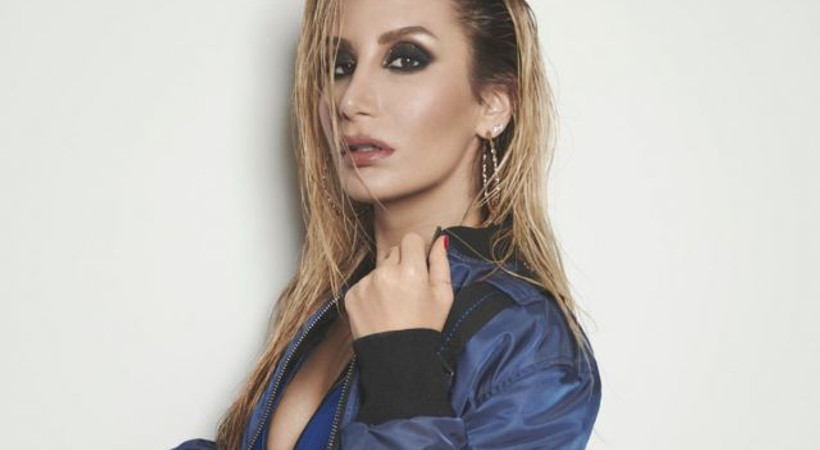 İrem Derici saplantılı hayranı yüzünden evini değiştirdi