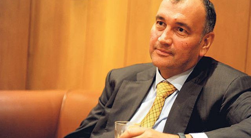 Murat Ülker Yeni Akit yazarına fotoğraflı gönderme yaptı, sosyal medya yıkıldı!
