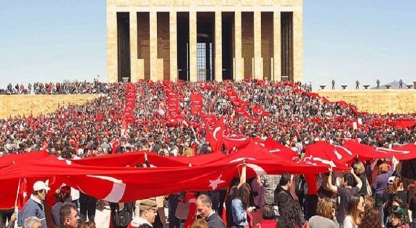 Tanınmış isimlerden 19 Mayıs mesajları: Türkiye başaracak