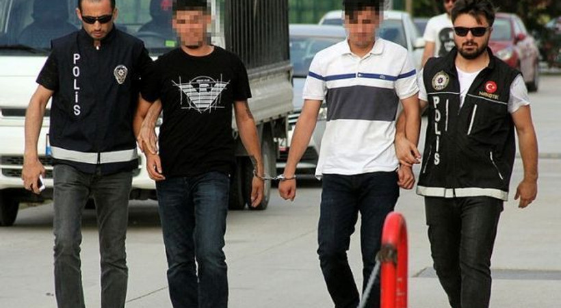 Flaş! Sıfır Bir dizisinin oyuncuları gözaltına alındı!
