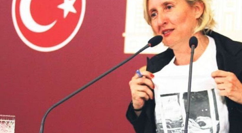 Gazeteci Melda Onur da hacker kurbanı oldu!