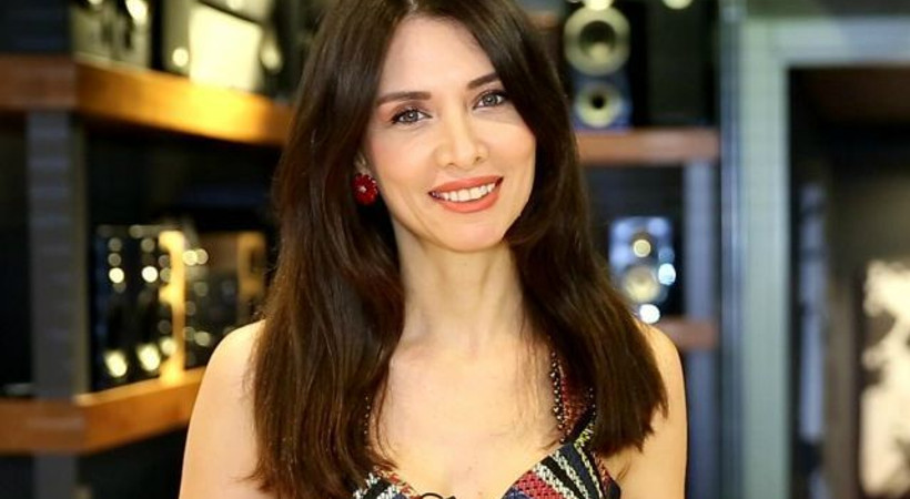 Nefise Karatay Kanal D'de! Hangi programı sunacak?