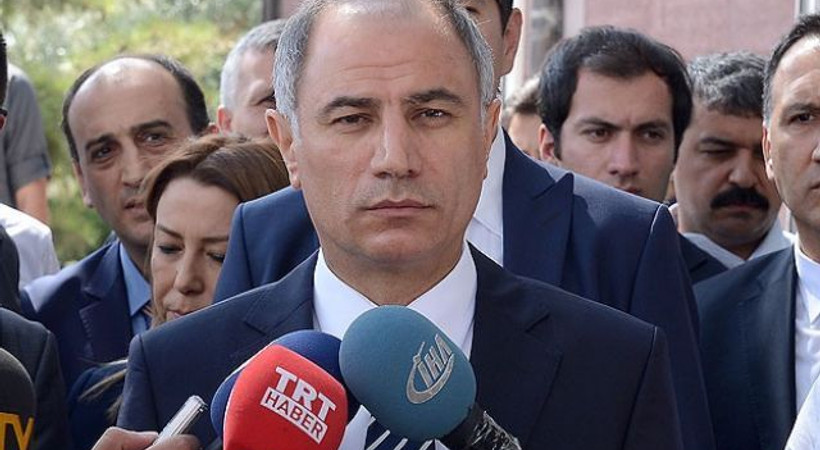 Medyaya çıkışan Efkan Ala'dan kitap tavsiyesi!