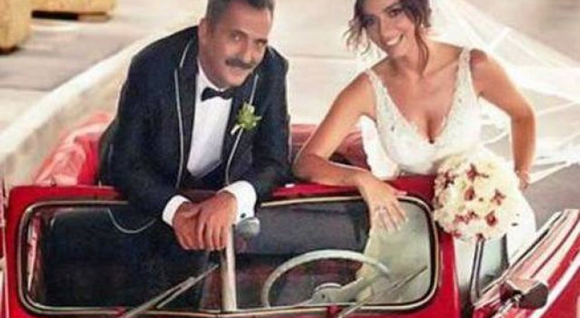 Mutlulukları 1 yıl sürdü! Ani kararla boşanıyorlar...
