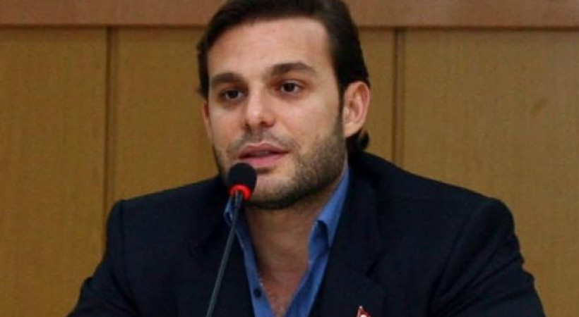Mehmet Aslan'ın evi kurşunlandı!