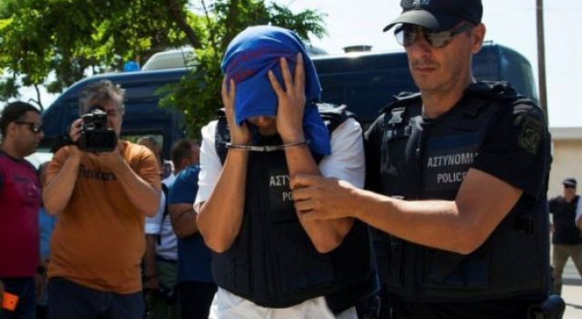 Yunanistan'a kaçan askerler Times'a konuştu
