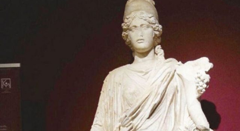 Bakanlık, Brüksel Kraliyet Sanat Müzesi'nde sergilenen Thyke heykelinin peşinde