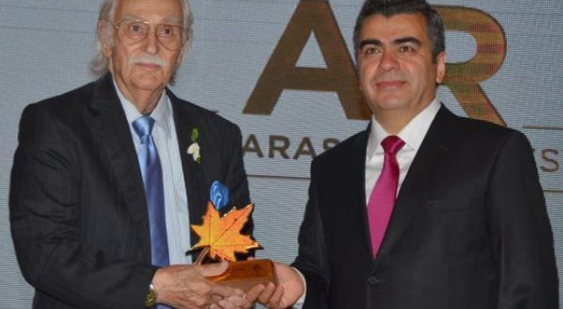 Usta oyuncuya büyük onur!
