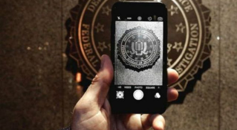 FBI talep üzerine bir iPhone şifresini daha kırdı!