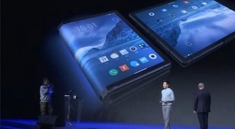 İşte, dünyanın ilk katlanabilen akıllı telefonu!