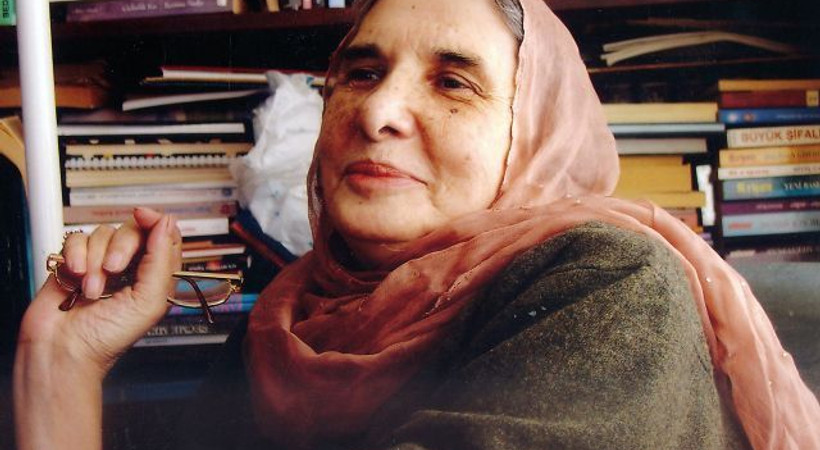 Ünlü senarist Ayşe Şasa son yolculuğuna uğurlandı