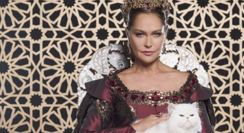 Timur Savcı'dan Safiye Sultan'a yasak listesi