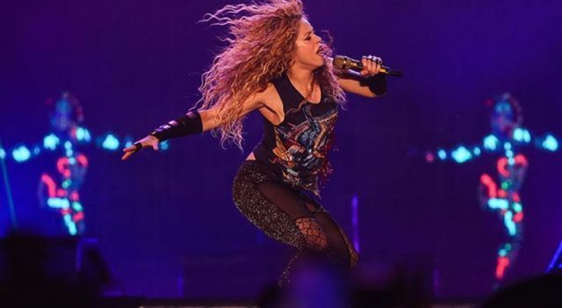 'Adana'da konser vermesi için Shakira ile görüşüyoruz'
