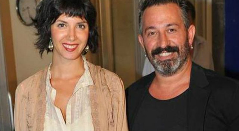 Cem Yılmaz'ın eski eşi Ahu Yağtu'dan 'olay el hareketi' açıklaması!