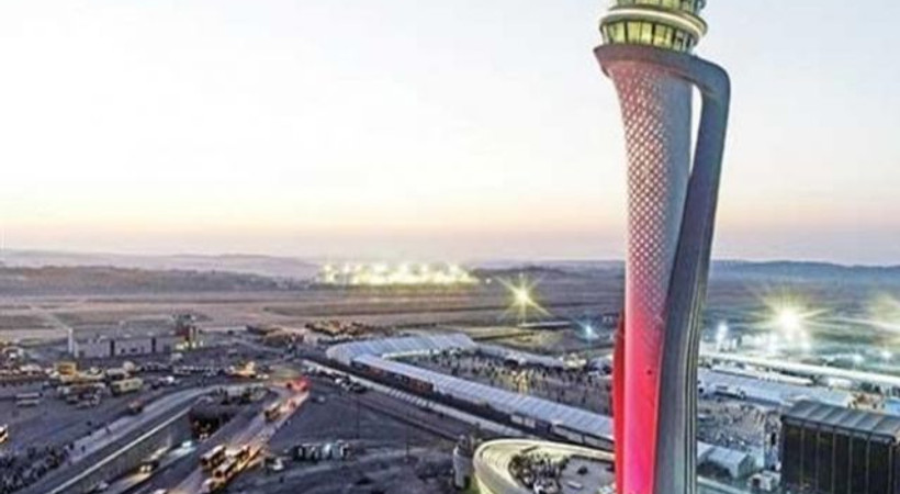İstanbul Havalimanı’nda THY uçağı direğe çarptı